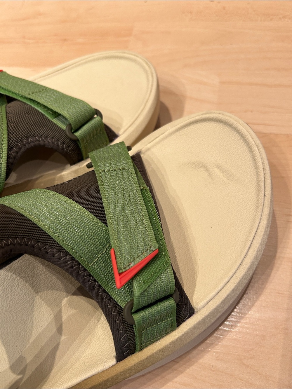 Teva Aventrail R2T - Picture 2 of 5